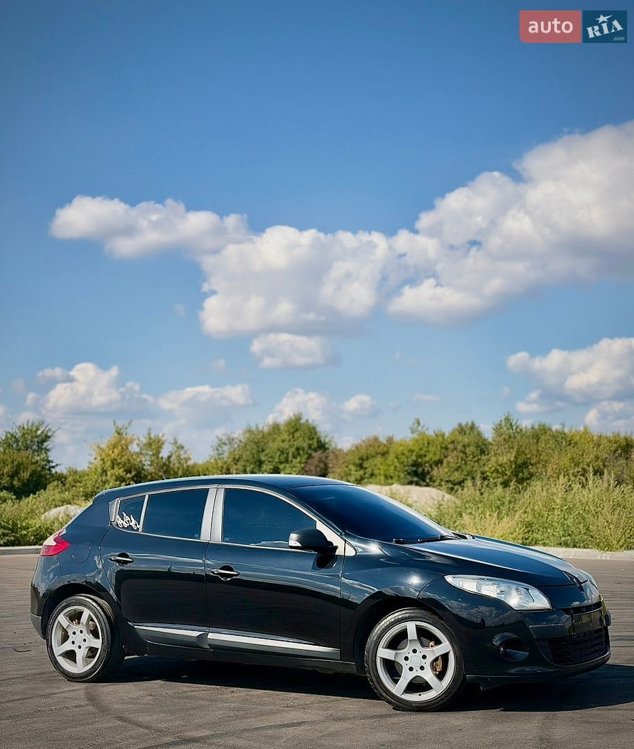 Renault Megane 2011 VIN VF1BZ1R0544451870 фото оголошення 5 з 12