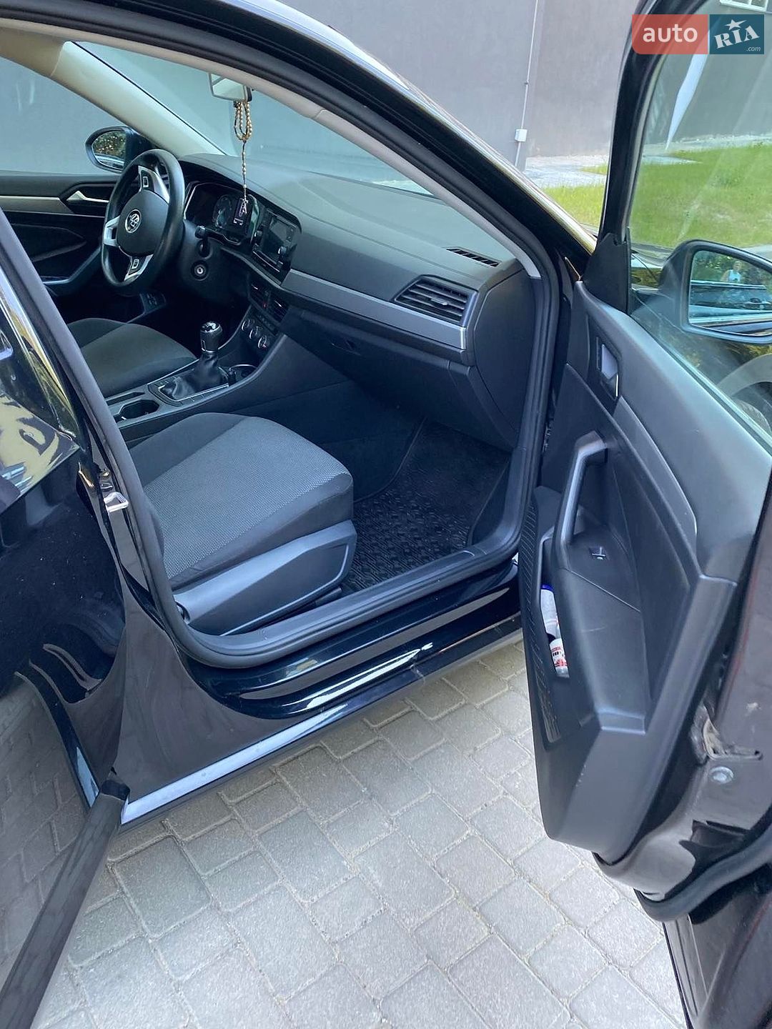 Volkswagen Jetta 2021 VIN 3VWN57BU9MM102560 фото оголошення 4 з 14