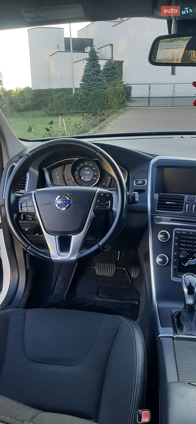 Volvo XC60 2015 VIN YV440MDJ0G2815354 фото оголошення 8 з 16