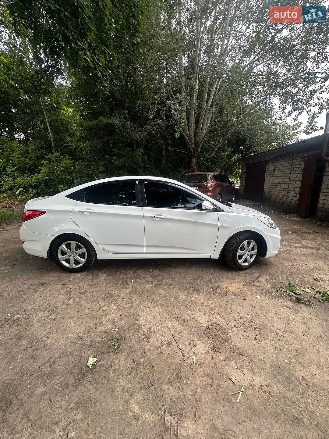 Hyundai Accent 2016 VIN KMHCU41EBGU106737 фото оголошення 5 з 10