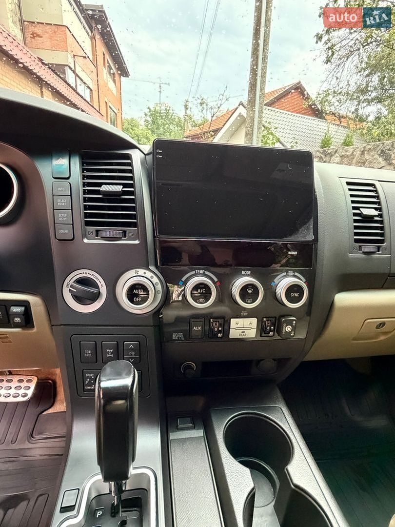 Toyota Sequoia 2008 VIN 5TDBY67A78S020337 фото оголошення 10 з 17