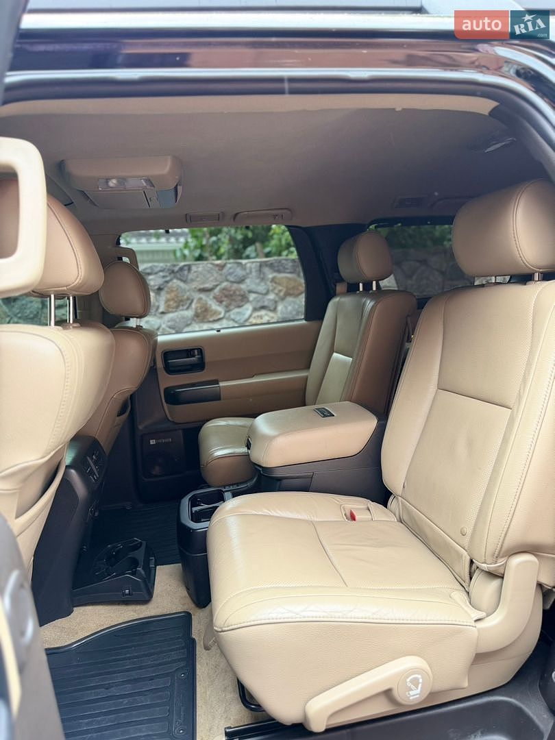 Toyota Sequoia 2008 VIN 5TDBY67A78S020337 фото оголошення 13 з 17