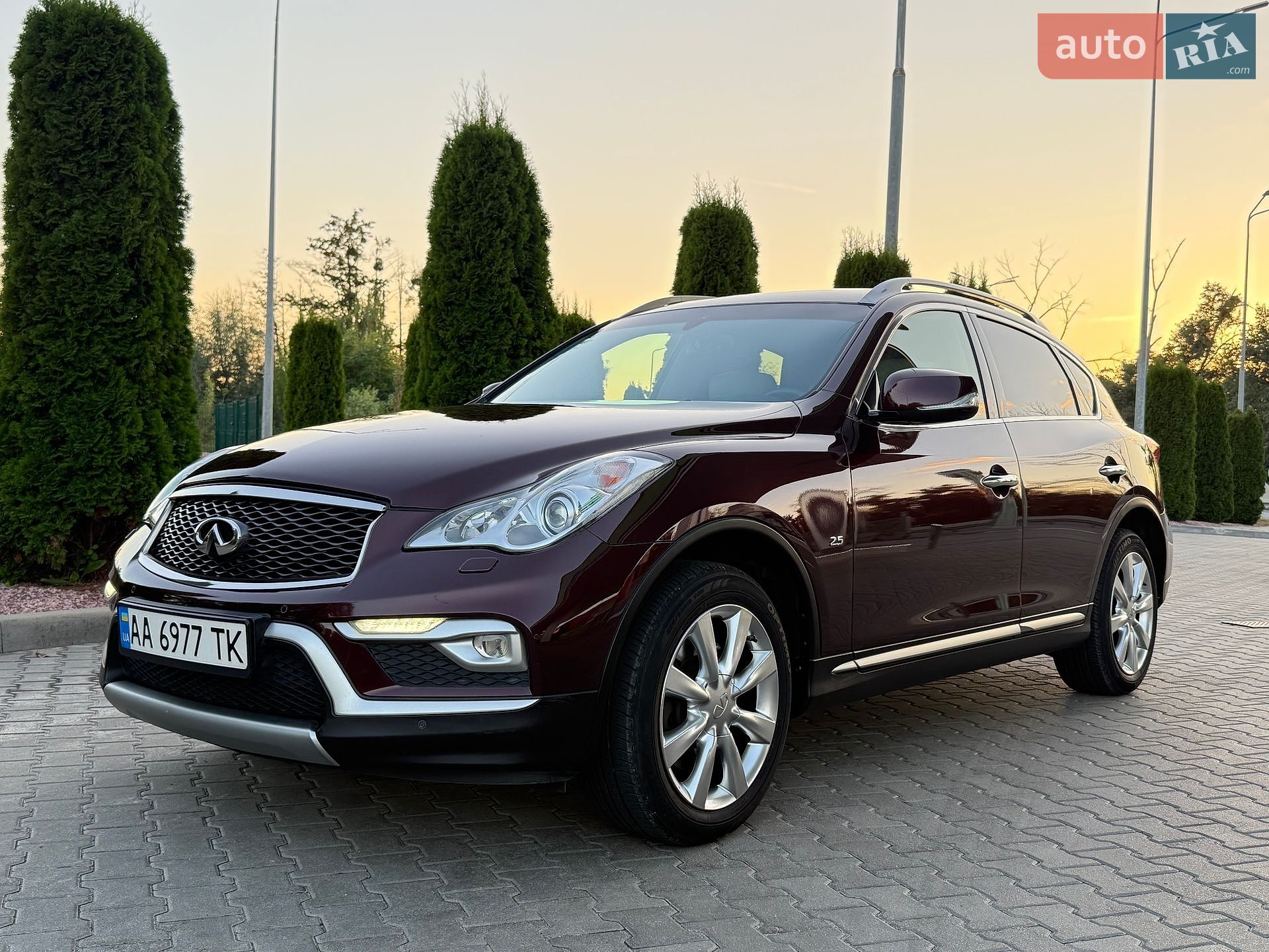 Infiniti QX50 2017 VIN JN1JDRJ50U0102631 фото оголошення 2 з 47