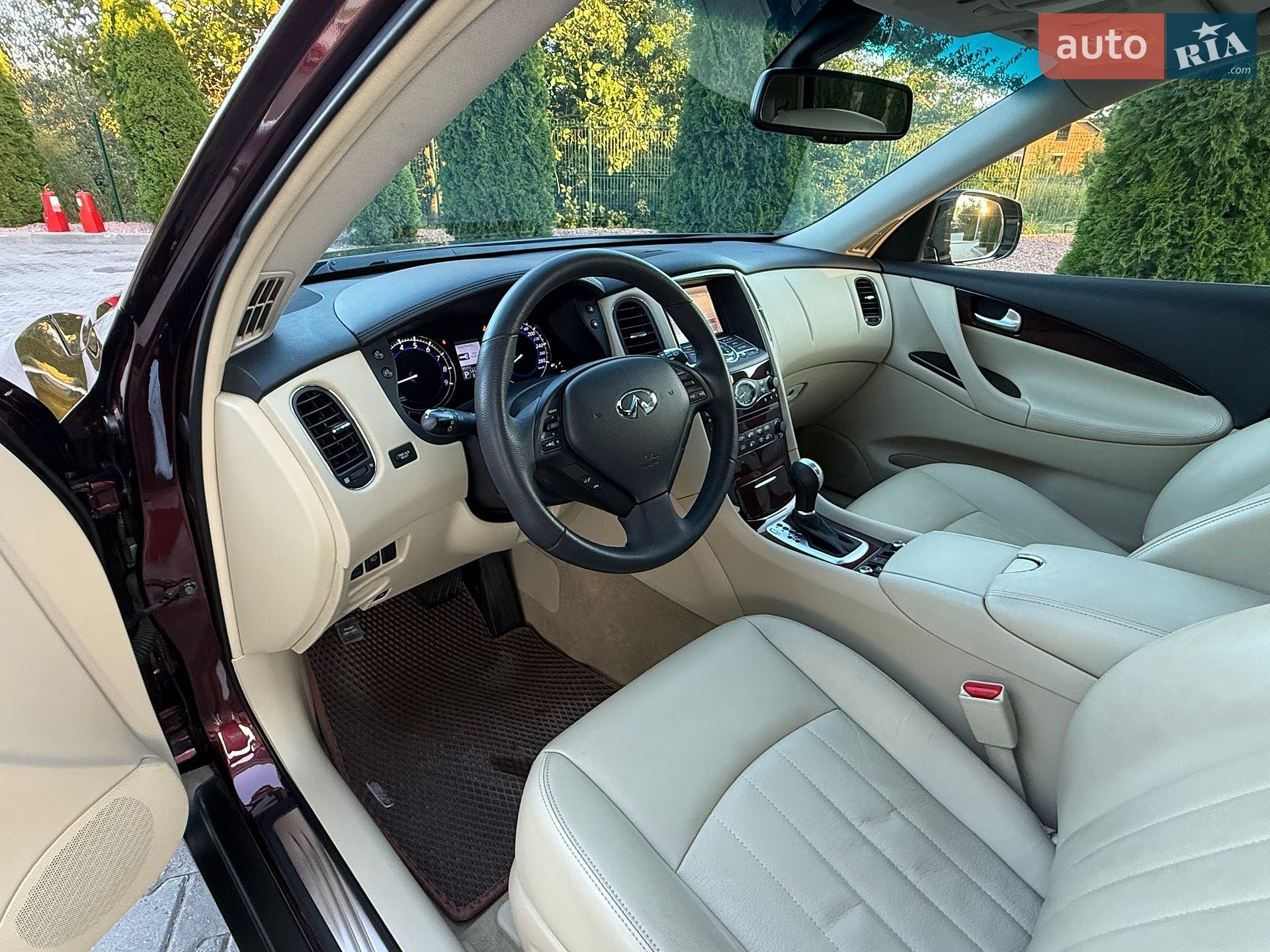 Infiniti QX50 2017 VIN JN1JDRJ50U0102631 фото оголошення 28 з 47