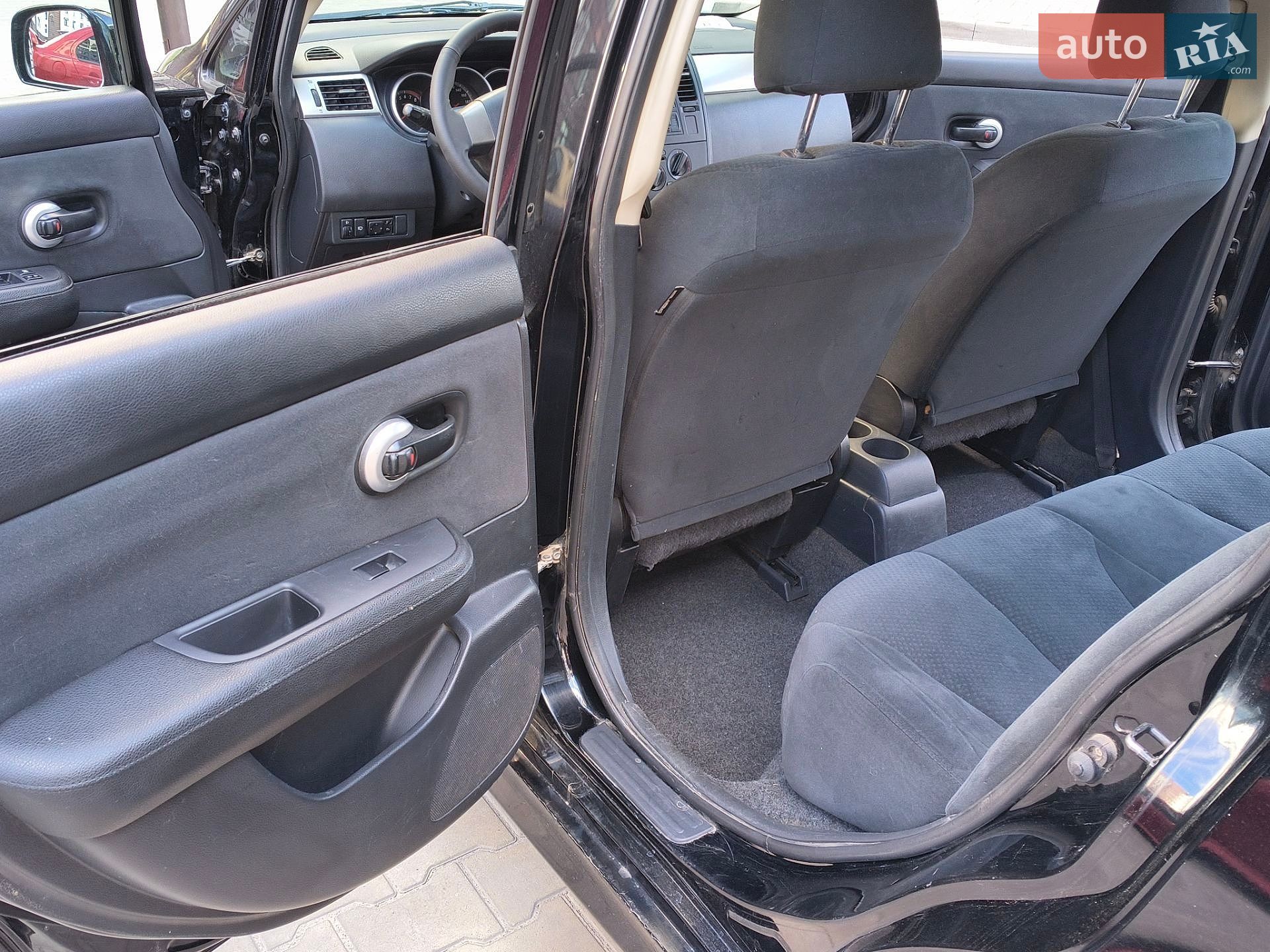 Nissan TIIDA 2010 VIN 3N1BCAC11UK440186 фото оголошення 6 з 22