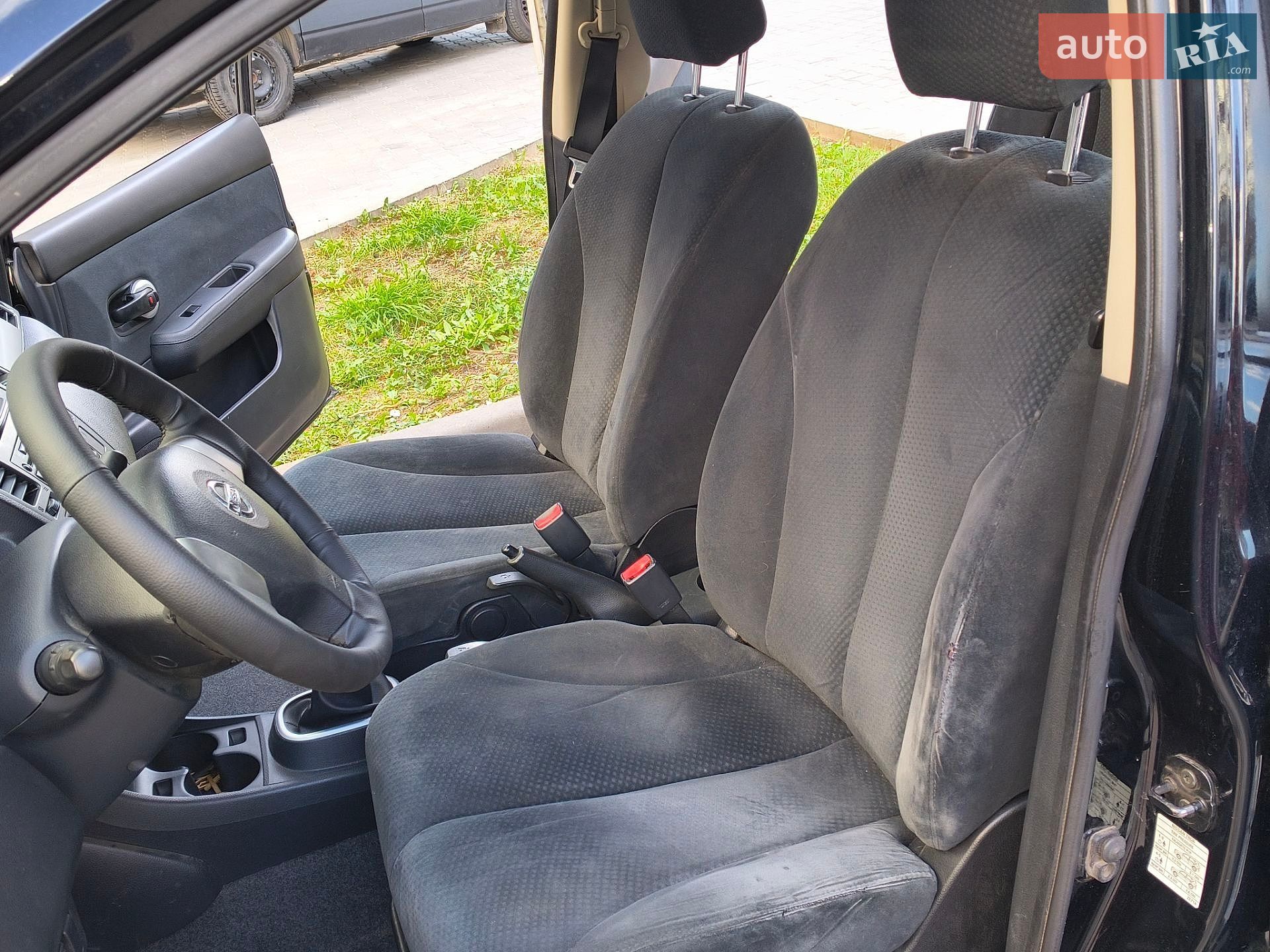 Nissan TIIDA 2010 VIN 3N1BCAC11UK440186 фото оголошення 12 з 22