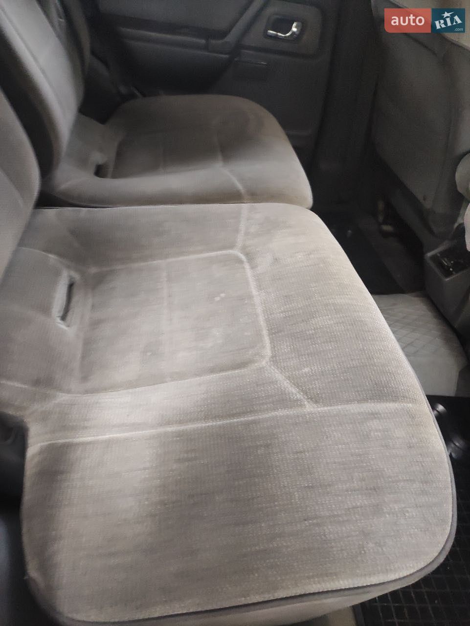 Mitsubishi Pajero 1997 VIN JMB0RV450VJ000256 фото оголошення 4 з 11