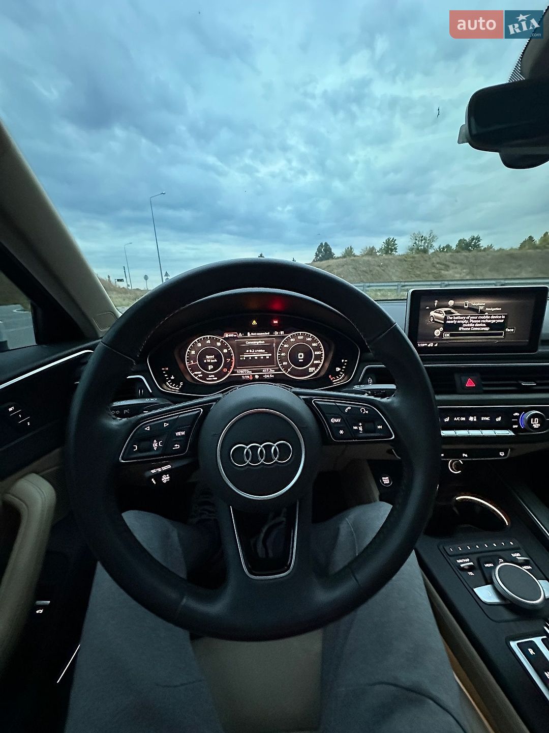 Audi A4 2019 VIN WAUENAF43KA062834 фото оголошення 55 з 74