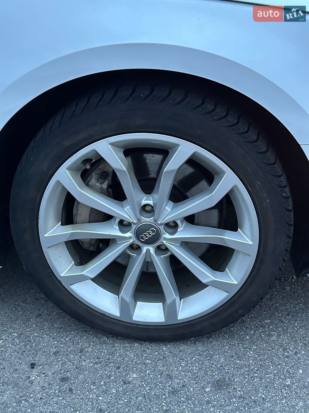 Audi A4 2019 VIN WAUENAF43KA062834 фото оголошення 58 з 74