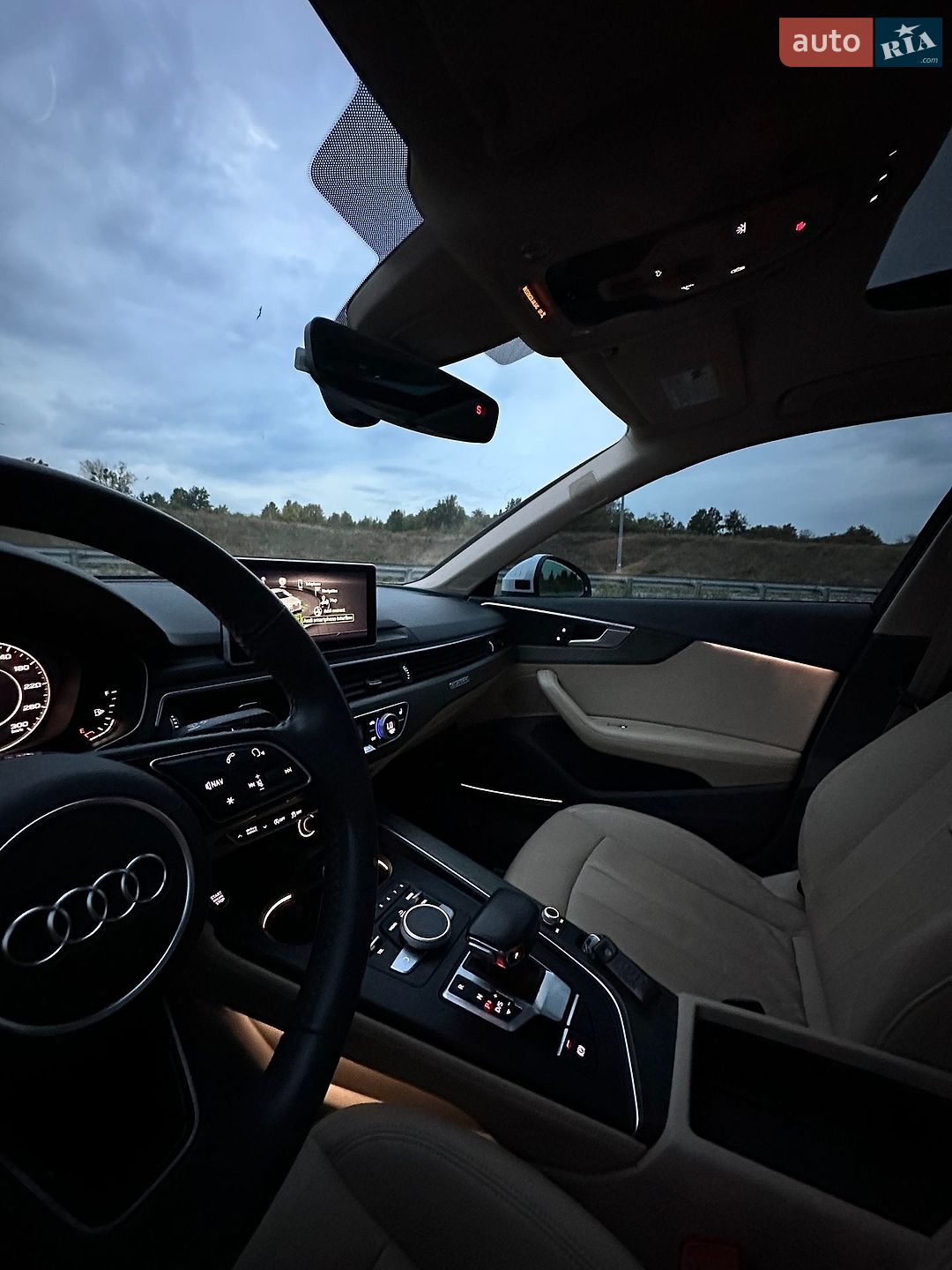Audi A4 2019 VIN WAUENAF43KA062834 фото оголошення 60 з 74