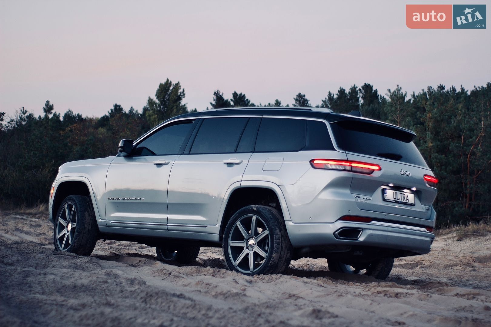 Jeep Grand Cherokee 2022 VIN 1C4RJKEG4P8789416 фото оголошення 16 з 84