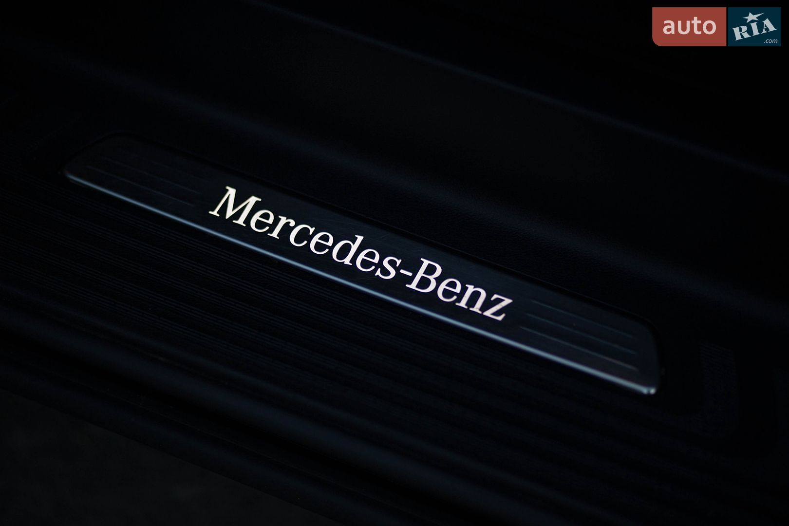 Mercedes-Benz V-Class 2023 VIN W1VVNLTZXP4289399 фото оголошення 13 з 27