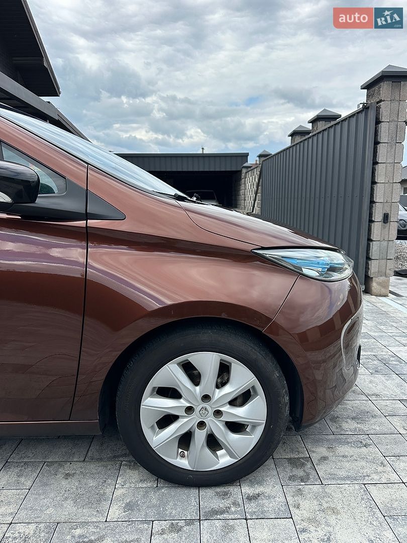 Renault Zoe 2015 VIN VF1AGVYB053282201 фото оголошення 17 з 40