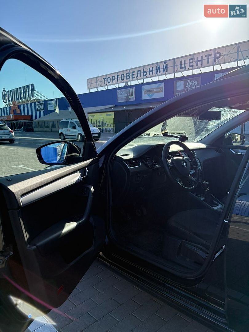 Skoda Octavia 2013 VIN TMBLG7NE9E0071890 фото оголошення 13 з 15