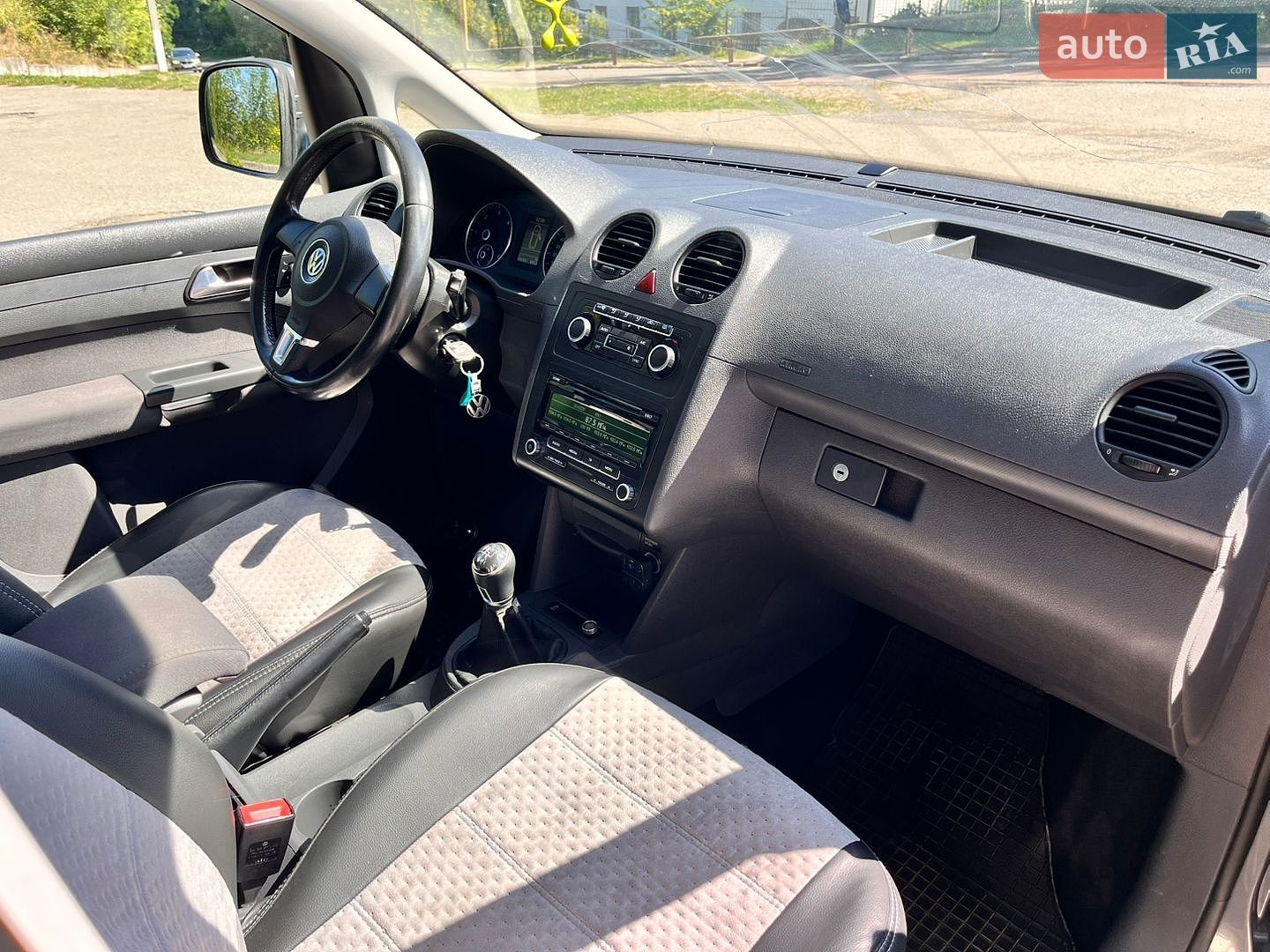 Volkswagen Caddy 2014 VIN WV2ZZZ2KZEX105041 фото оголошення 5 з 10