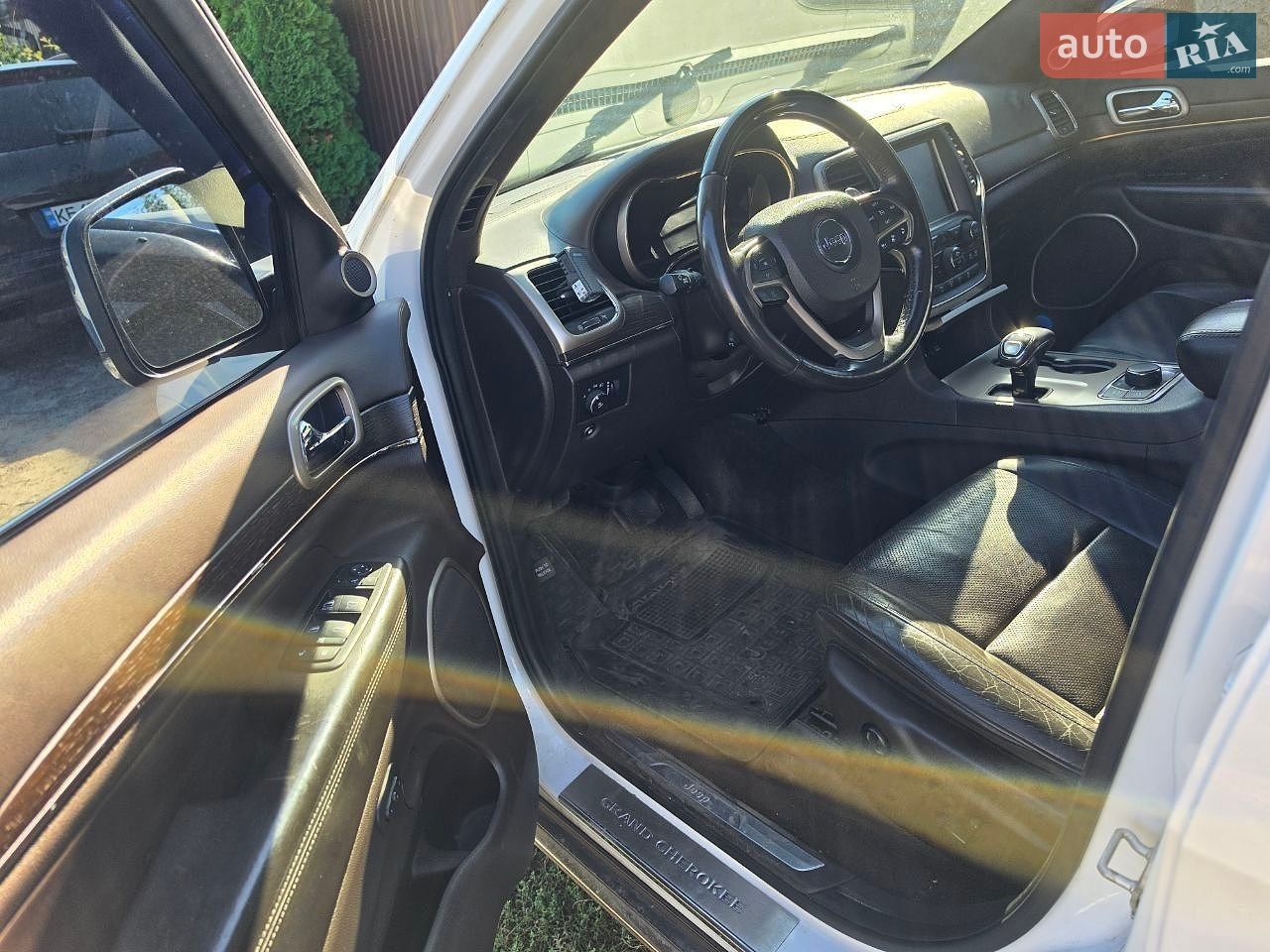 Jeep Grand Cherokee 2014 VIN 1C4RJFJM3EC538674 фото оголошення 12 з 26