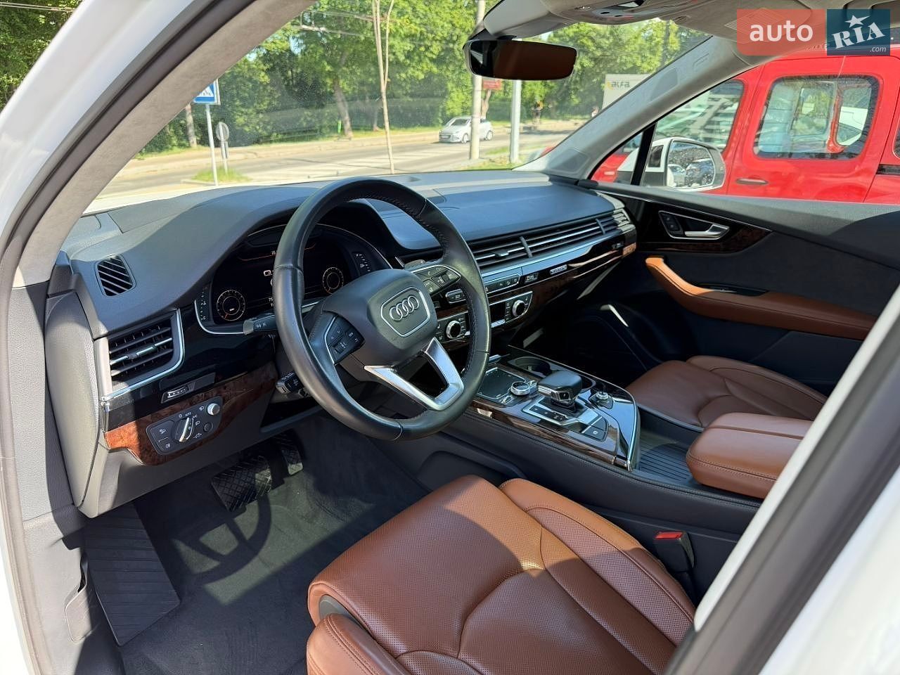 Audi Q7 2018 VIN WA1VAAF72JD038878 фото оголошення 3 з 35