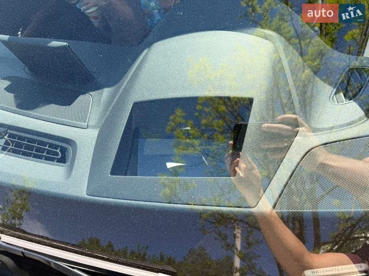 Audi Q7 2018 VIN WA1VAAF72JD038878 фото оголошення 20 з 35