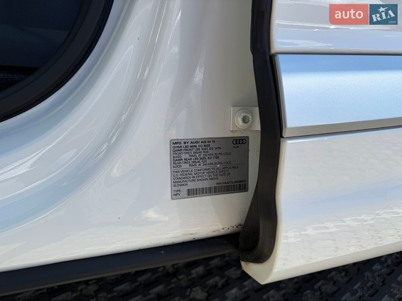 Audi Q7 2018 VIN WA1VAAF72JD038878 фото оголошення 15 з 35