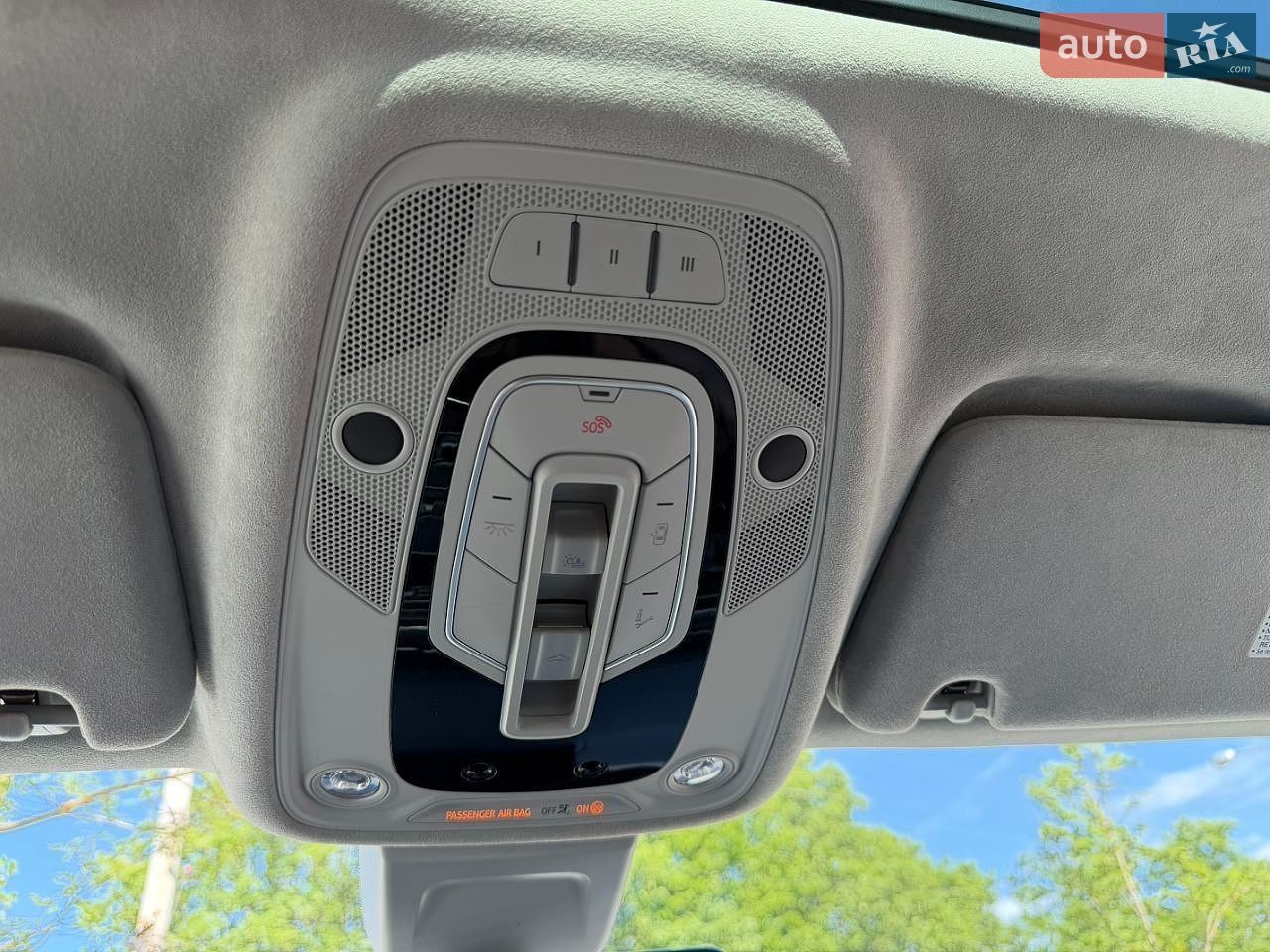Audi Q7 2018 VIN WA1VAAF72JD038878 фото оголошення 23 з 35