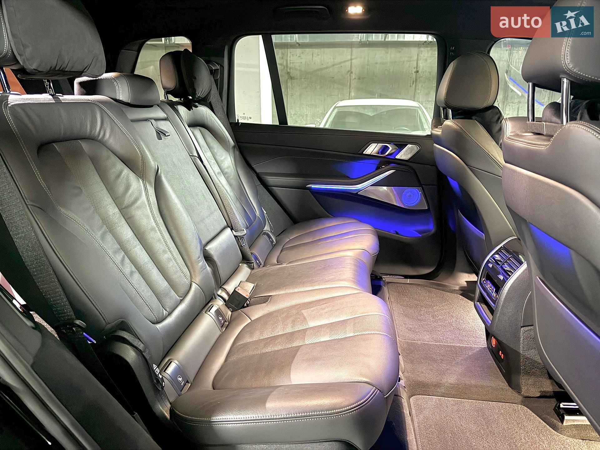 BMW X7 2022 VIN WBACW810209L37223 фото оголошення 32 з 43