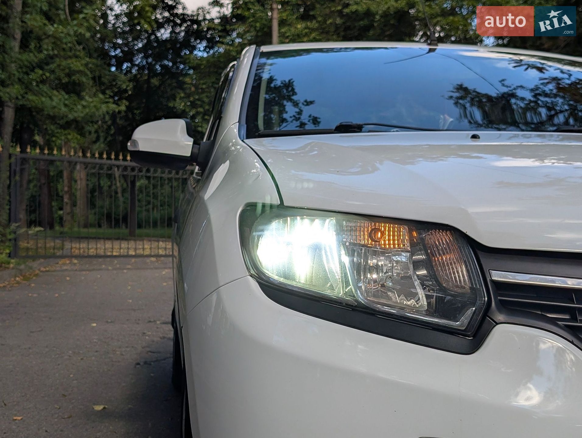 Renault Logan 2013 VIN VF14SRAP448760268 фото оголошення 5 з 29