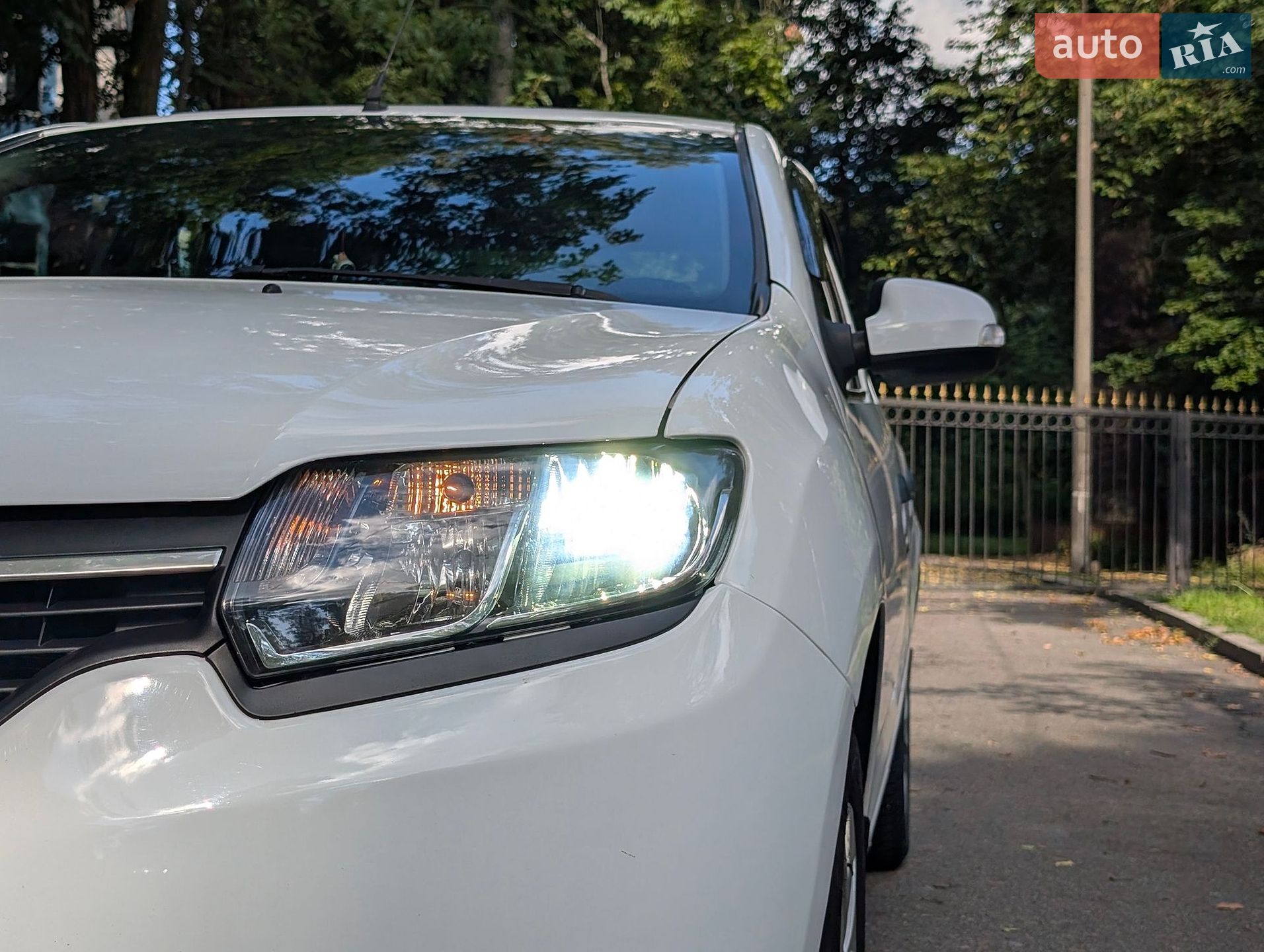 Renault Logan 2013 VIN VF14SRAP448760268 фото оголошення 6 з 29
