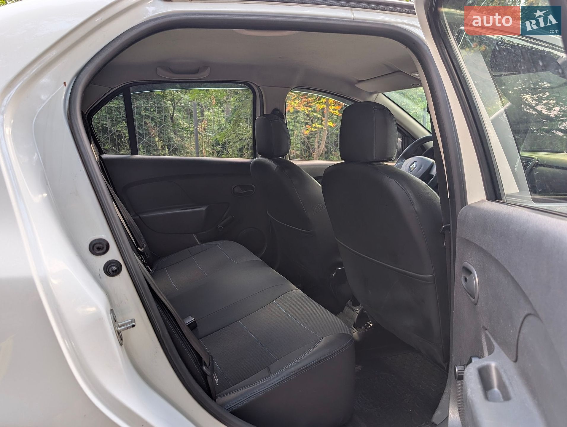 Renault Logan 2013 VIN VF14SRAP448760268 фото оголошення 21 з 29