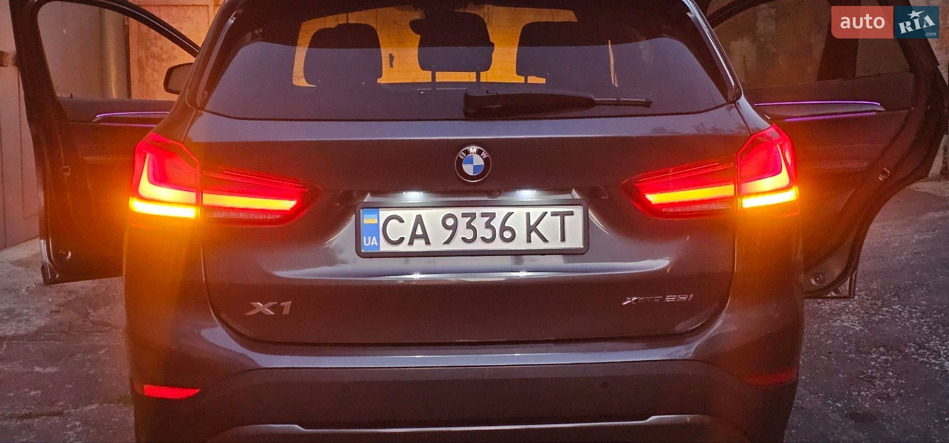 BMW X1 2021 VIN WBXJG9C00M5T92831 фото оголошення 12 з 16