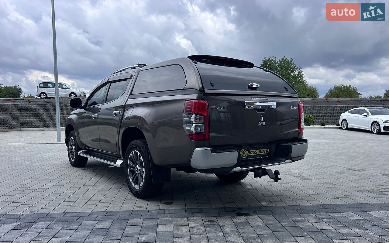 Mitsubishi L 200 2019 VIN MMCJLKL10LH003752 фото оголошення 5 з 32
