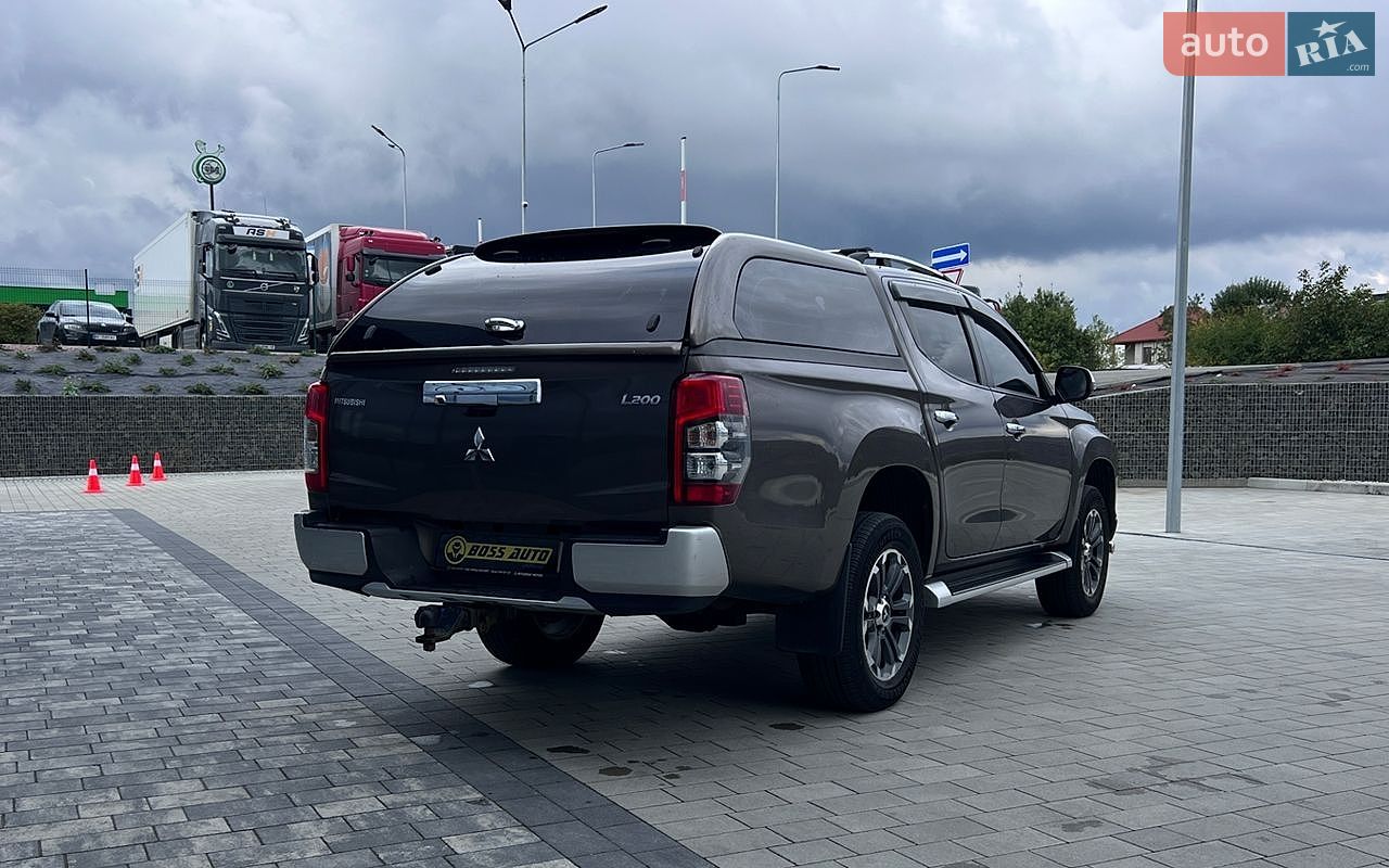 Mitsubishi L 200 2019 VIN MMCJLKL10LH003752 фото оголошення 7 з 32