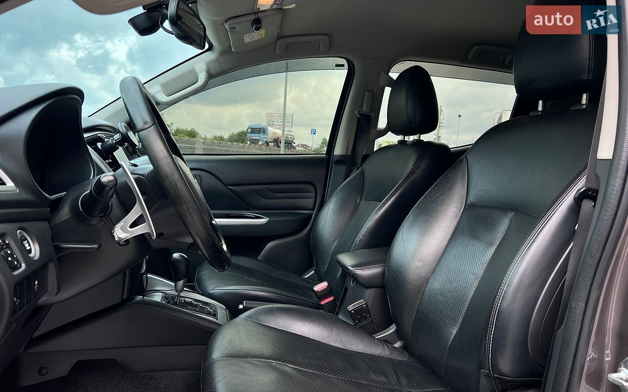 Mitsubishi L 200 2019 VIN MMCJLKL10LH003752 фото оголошення 9 з 32