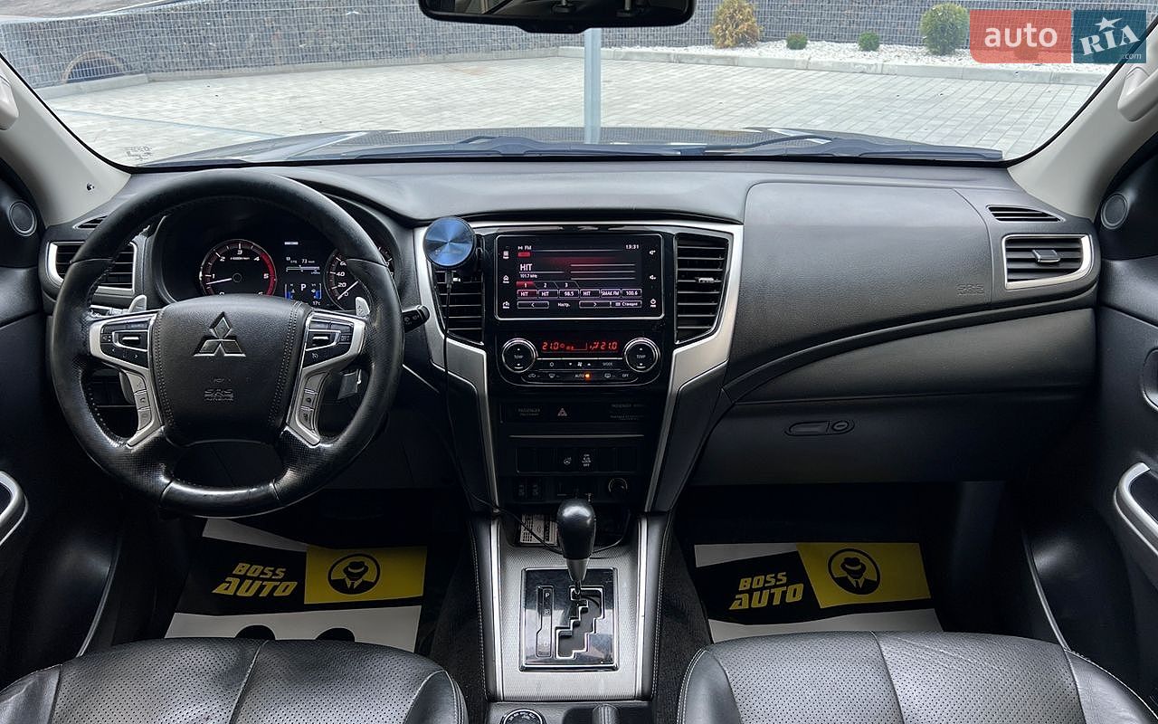 Mitsubishi L 200 2019 VIN MMCJLKL10LH003752 фото оголошення 12 з 32