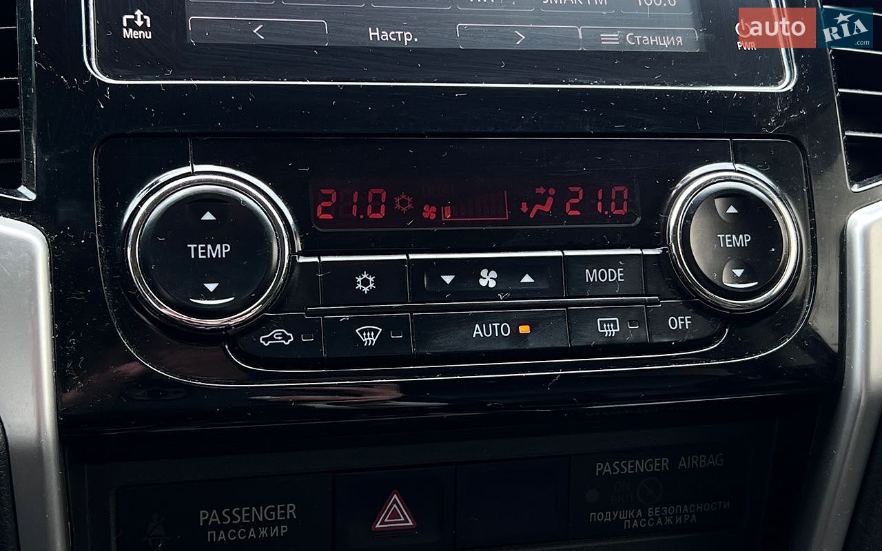 Mitsubishi L 200 2019 VIN MMCJLKL10LH003752 фото оголошення 16 з 32