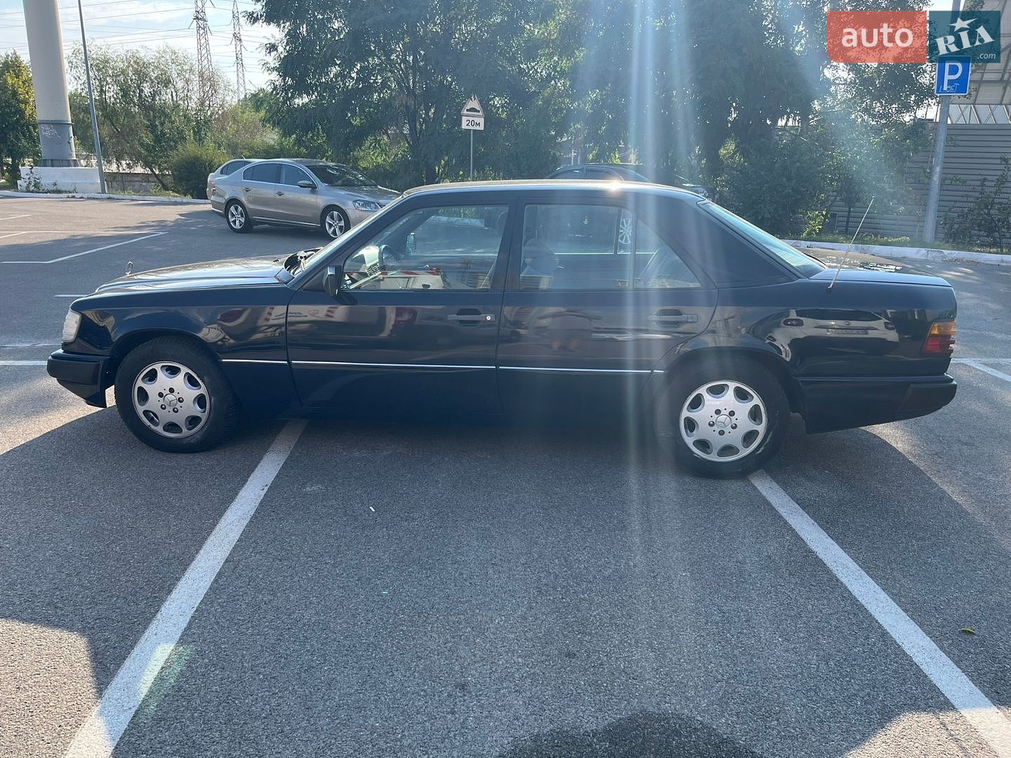 Mercedes-Benz E-Class 1987 VIN WDB1241201A426303 фото оголошення 5 з 14
