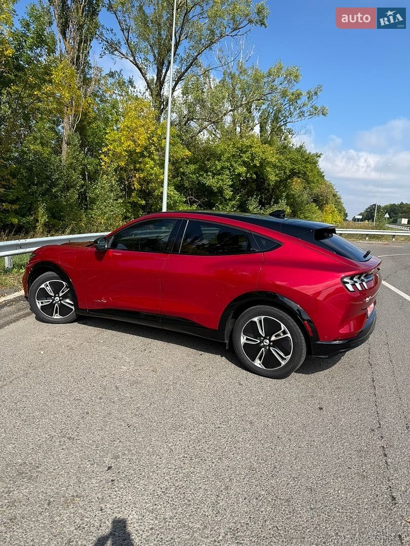 Ford Mustang Mach-E 2023 VIN 3FMTK3R41PMA85786 фото оголошення 8 з 21