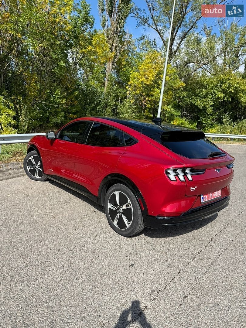Ford Mustang Mach-E 2023 VIN 3FMTK3R41PMA85786 фото оголошення 9 з 21