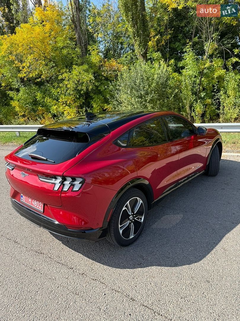 Ford Mustang Mach-E 2023 VIN 3FMTK3R41PMA85786 фото оголошення 11 з 21