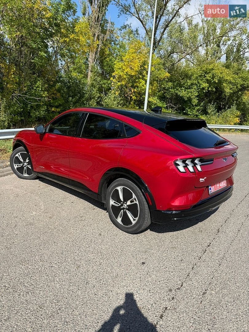 Ford Mustang Mach-E 2023 VIN 3FMTK3R41PMA85786 фото оголошення 13 з 21