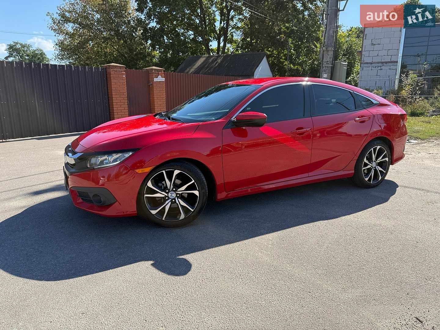 HONDA CIVIC 2020 VIN 2HGFC2F85LH550371 фото оголошення 2 з 12