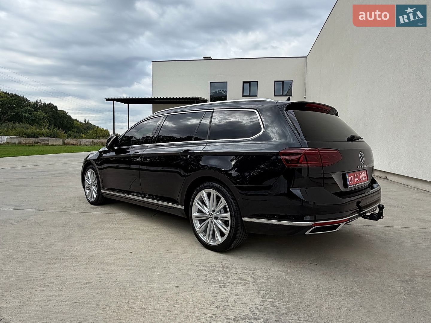 Volkswagen Passat 2023 VIN WVWZZZ3CZPE065266 фото оголошення 3 з 190