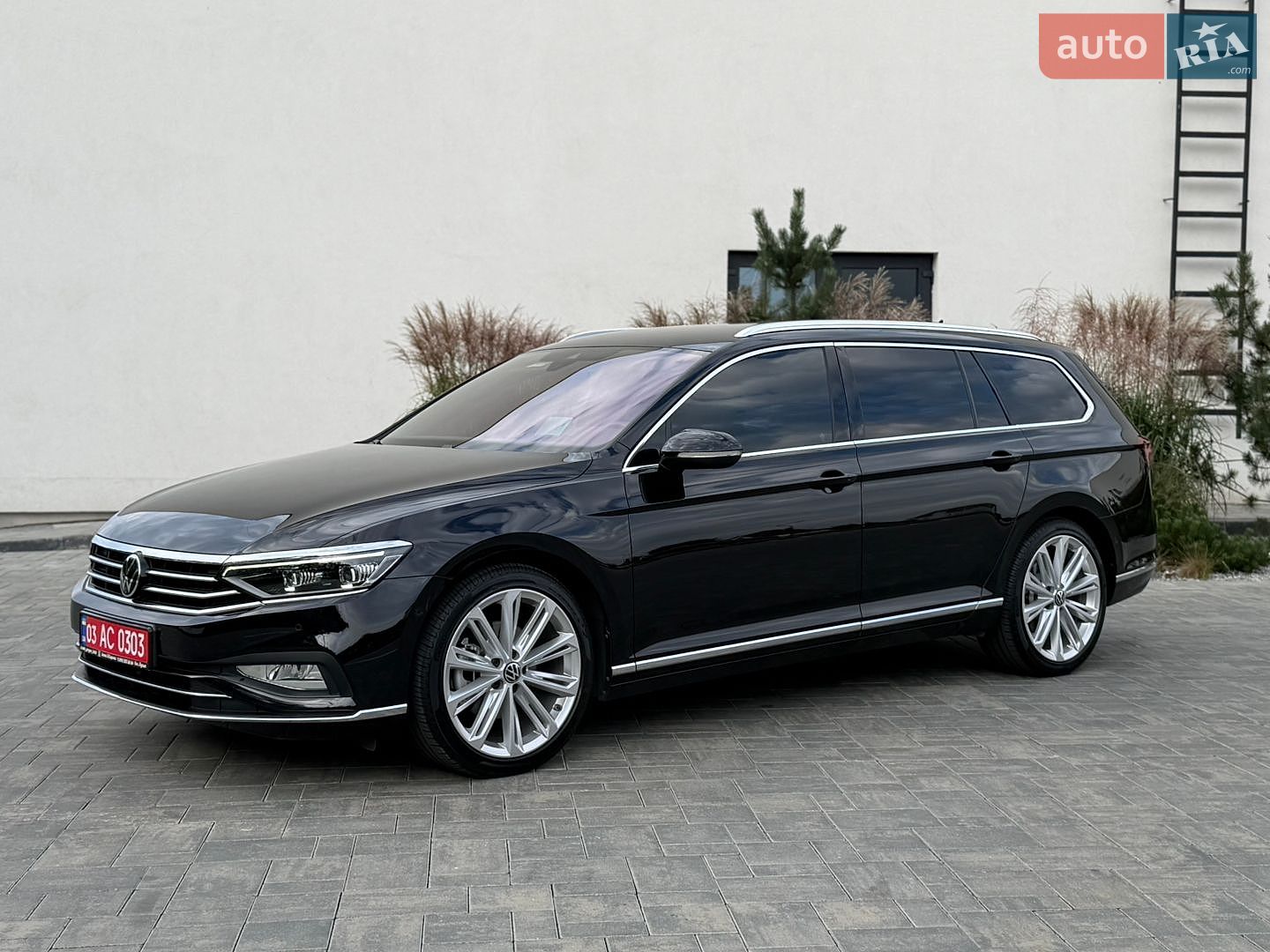 Volkswagen Passat 2023 VIN WVWZZZ3CZPE065266 фото оголошення 12 з 190