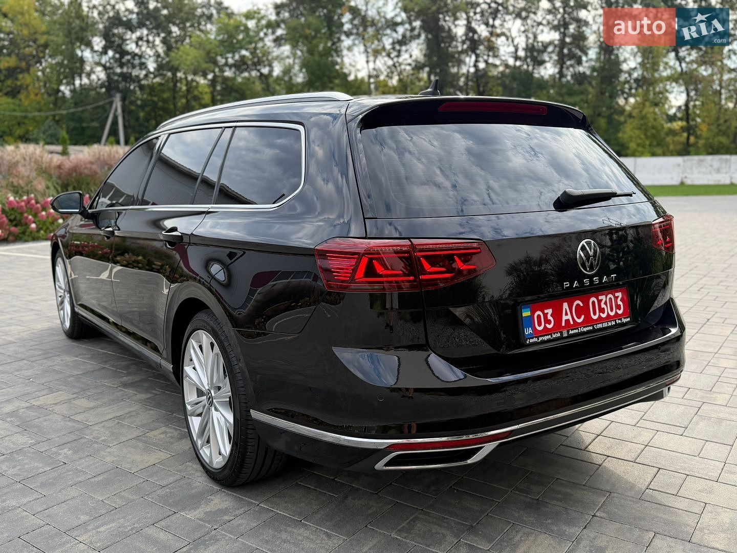 Volkswagen Passat 2023 VIN WVWZZZ3CZPE065266 фото оголошення 16 з 190
