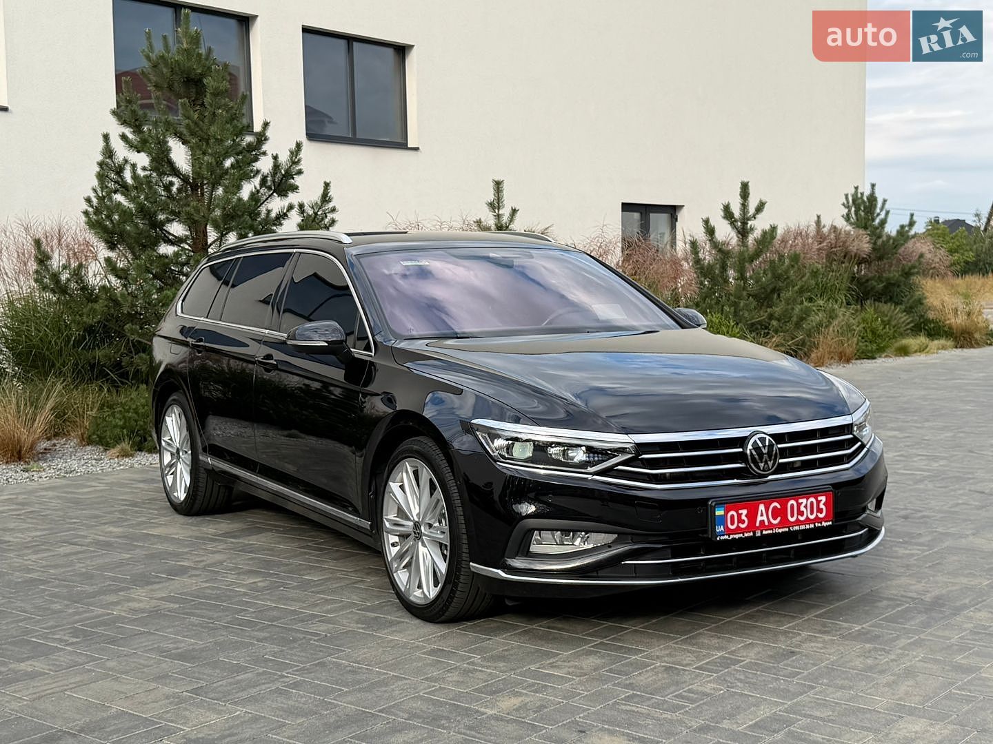 Volkswagen Passat 2023 VIN WVWZZZ3CZPE065266 фото оголошення 21 з 190