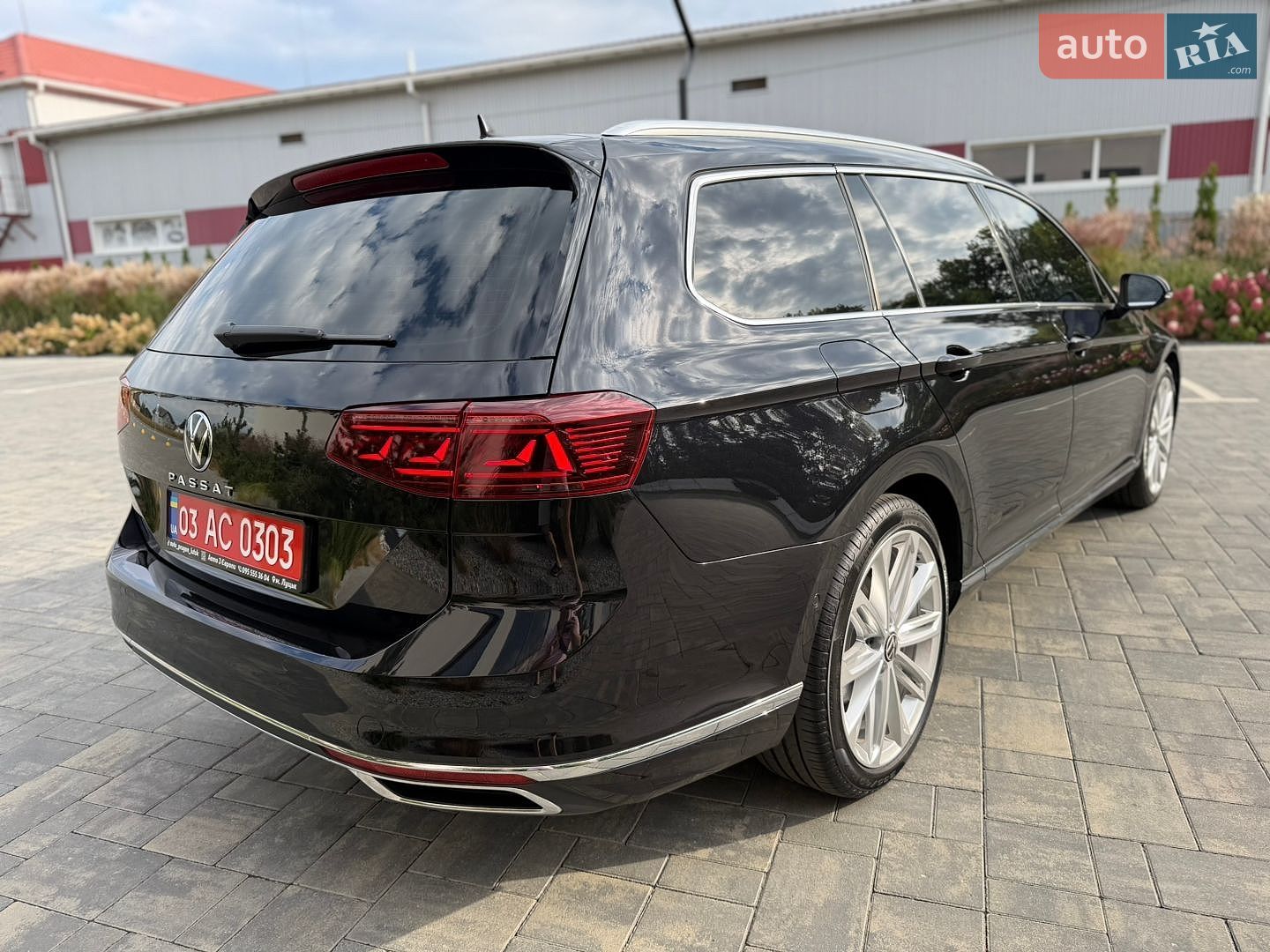 Volkswagen Passat 2023 VIN WVWZZZ3CZPE065266 фото оголошення 20 з 190