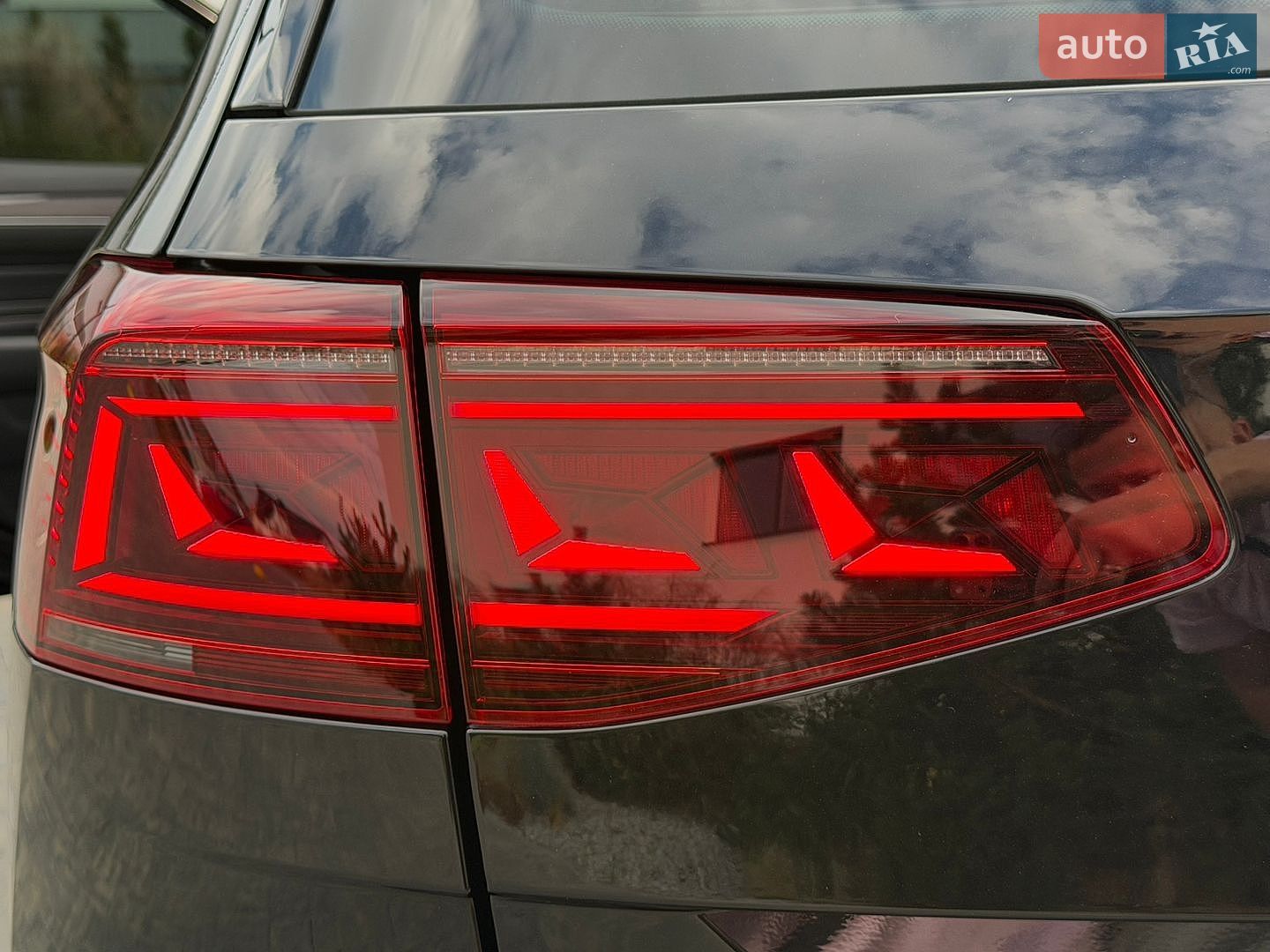 Volkswagen Passat 2023 VIN WVWZZZ3CZPE065266 фото оголошення 54 з 190