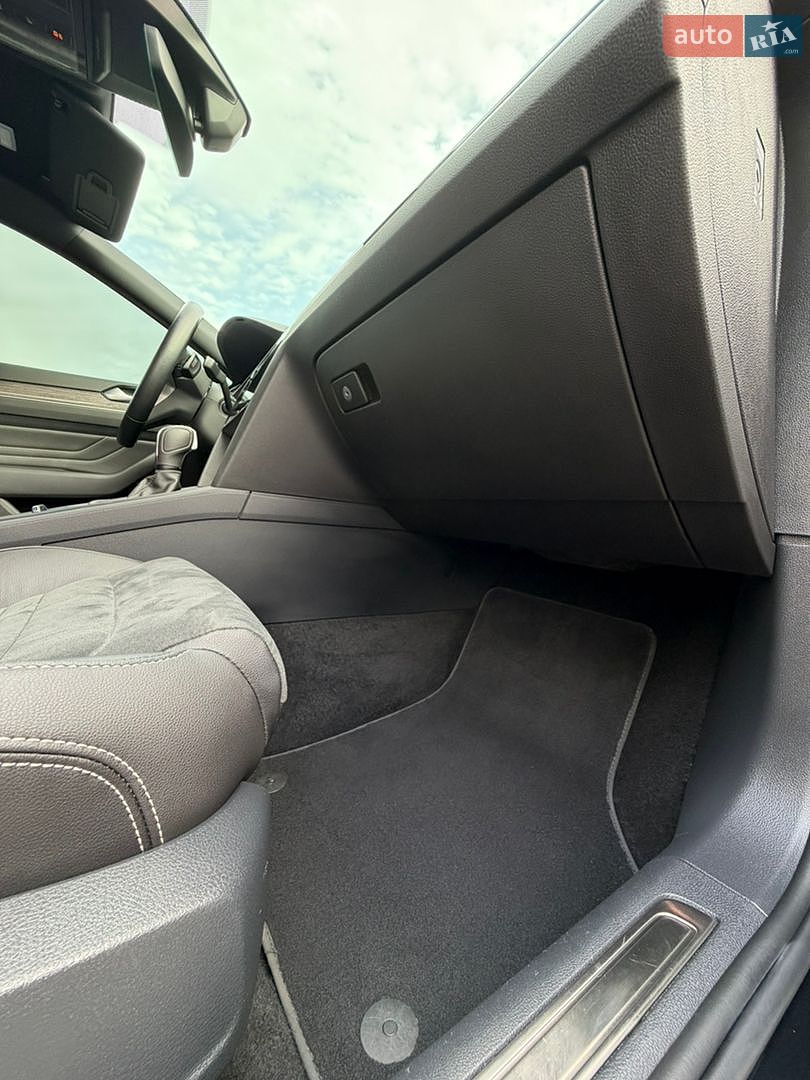 Volkswagen Passat 2023 VIN WVWZZZ3CZPE065266 фото оголошення 131 з 190