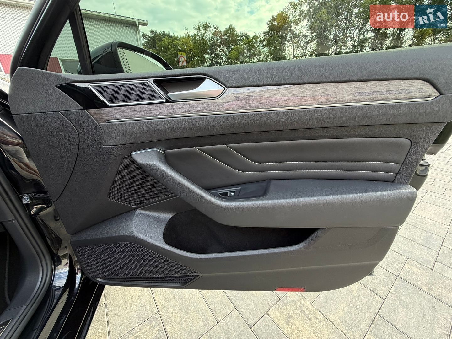 Volkswagen Passat 2023 VIN WVWZZZ3CZPE065266 фото оголошення 126 з 190