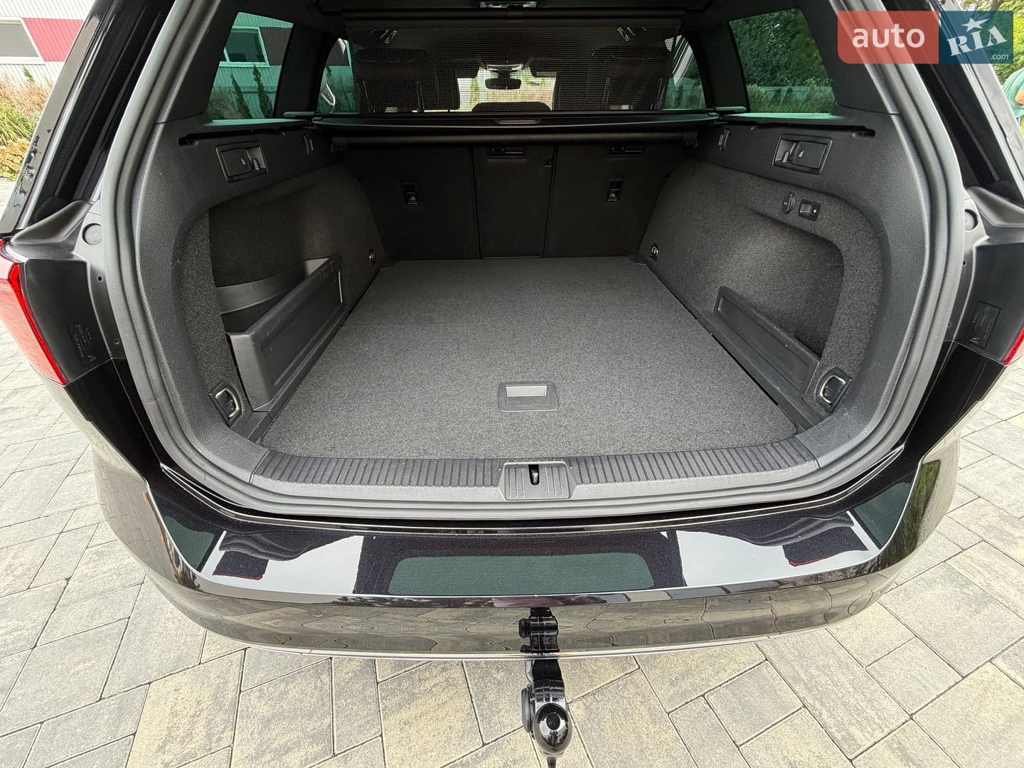Volkswagen Passat 2023 VIN WVWZZZ3CZPE065266 фото оголошення 150 з 190