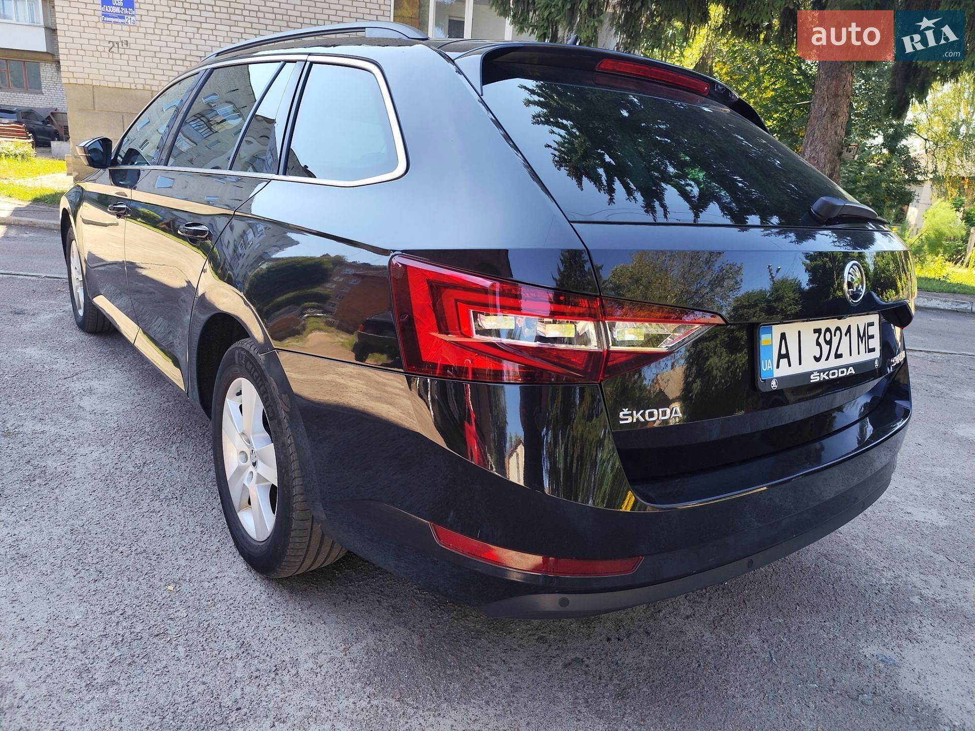 Skoda Superb 2016 VIN TMBJH7NP7H7019689 фото оголошення 29 з 31